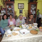 derya-emel-moztan-halil-saim-15-10-2011