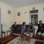 merda-emel-nuran-serife-ruchan-23-12-2012